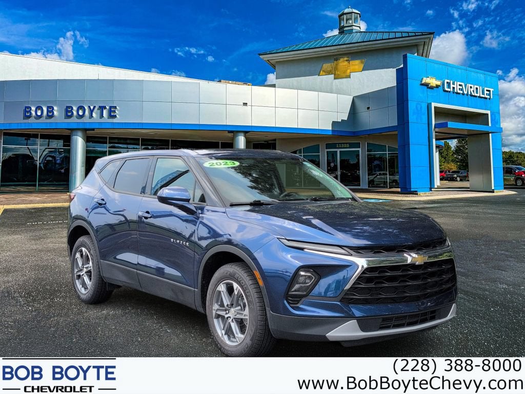 2023 Chevrolet Blazer 2LT in Blue Glow Metallic — front three-quarter view